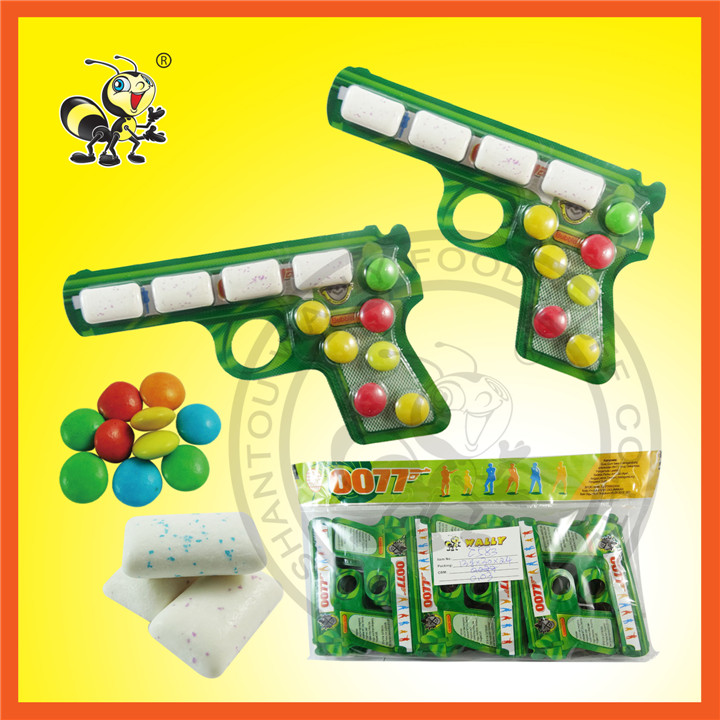 Small Gun With Gum Multicolor Chocolate Candy
